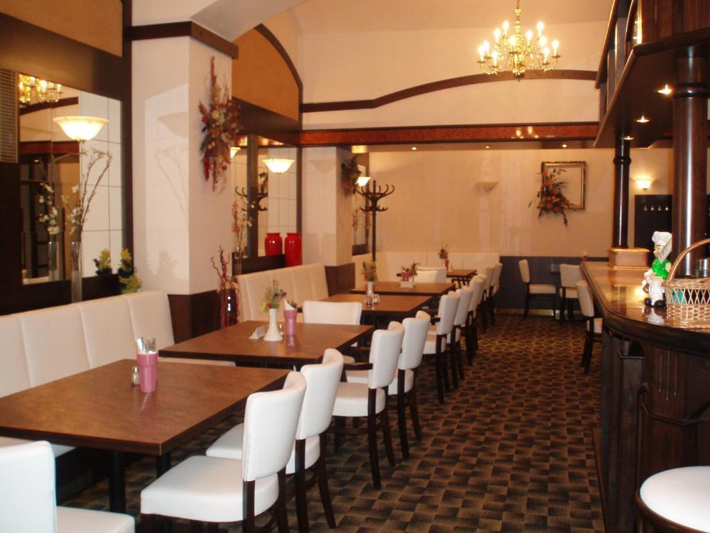 Amadeus Hotel Prague Exterior photo