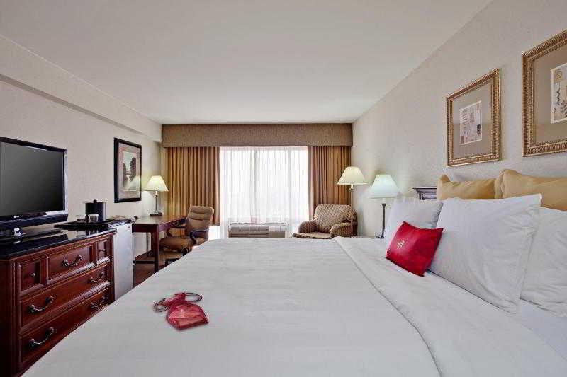 Amadeus Hotel Prague Exterior photo